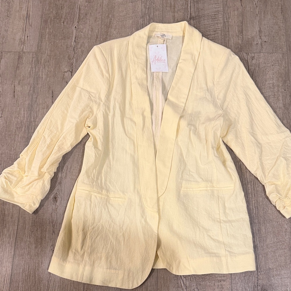 Entro Cream Women's Blazer